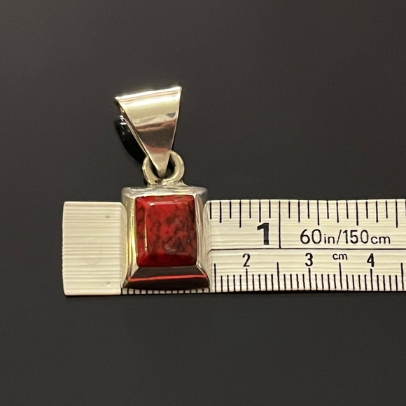 Sterling Silver Red Jasper Mexican Signed Pendant - Picture 5 of 9